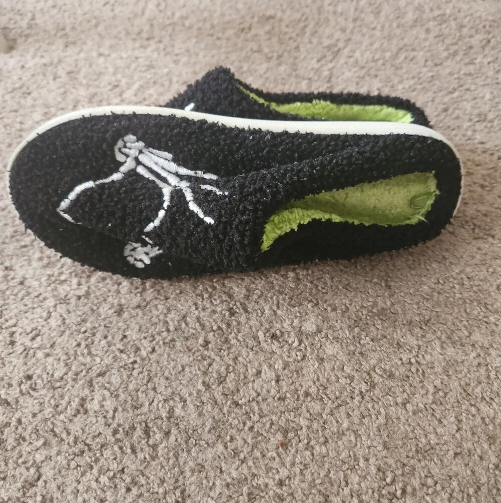 Teen Black Fuzzy Slip-On Slippers with White Skeleton Design